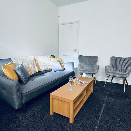 Cumberland House-2 Bed House Apartment Уоркингтън Екстериор снимка