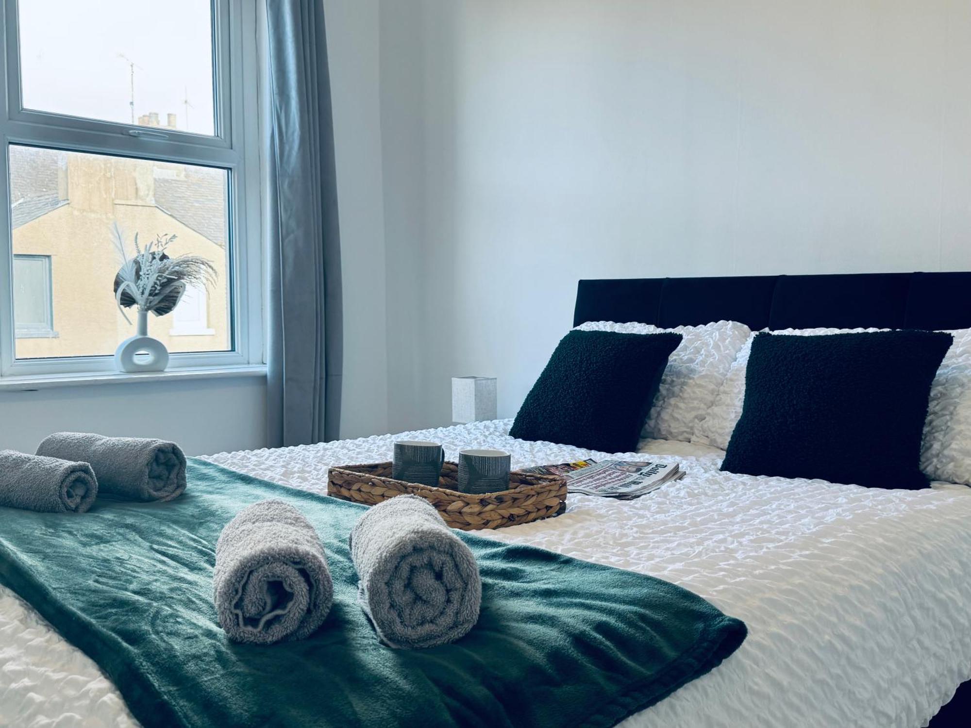 Cumberland House-2 Bed House Apartment Уоркингтън Екстериор снимка