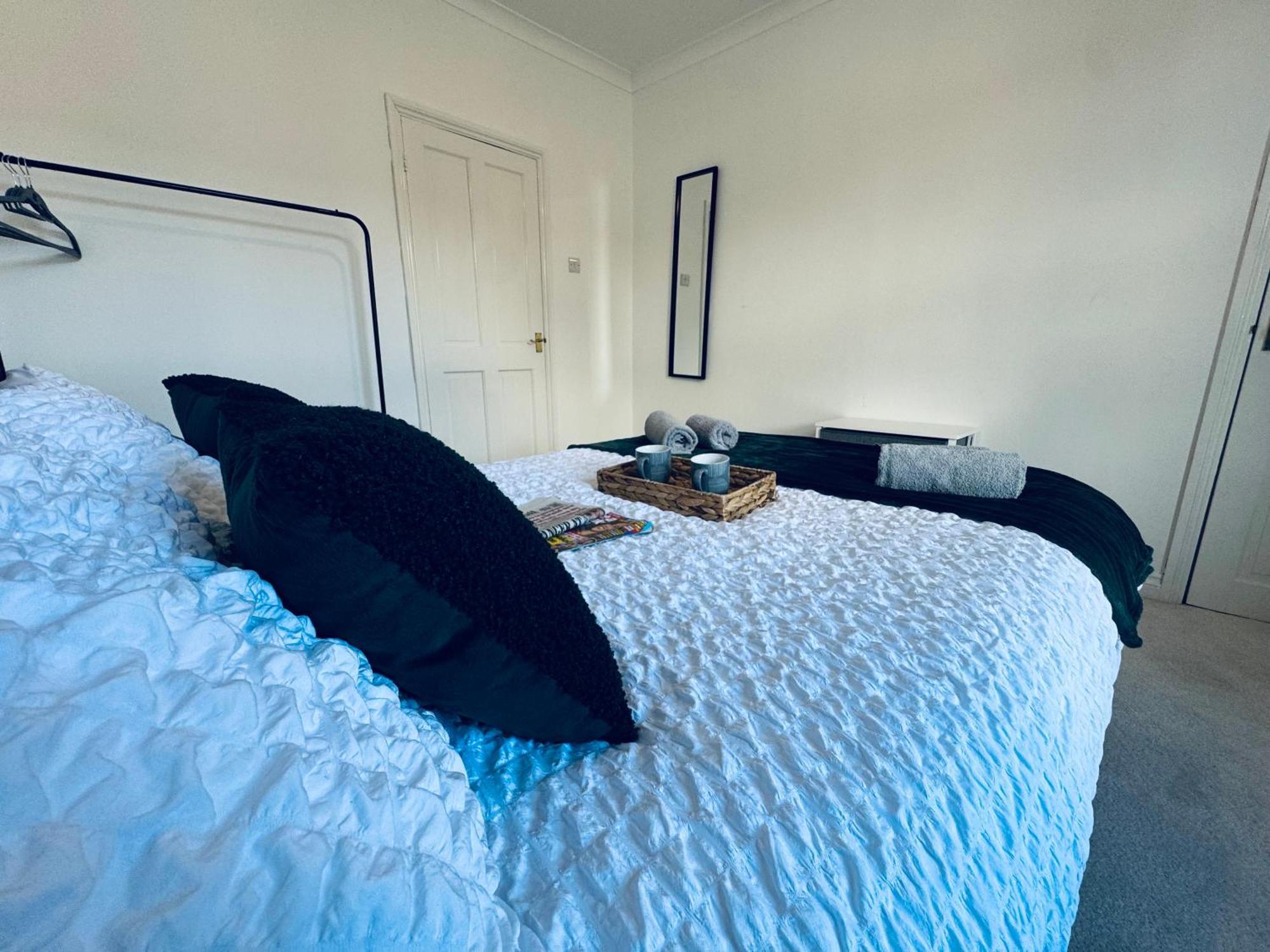 Cumberland House-2 Bed House Apartment Уоркингтън Екстериор снимка